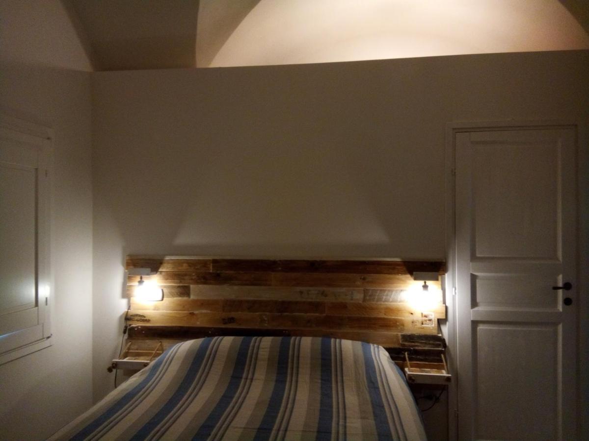 I Fichi Bianchi Bed & Breakfast Cutrofiano Ngoại thất bức ảnh